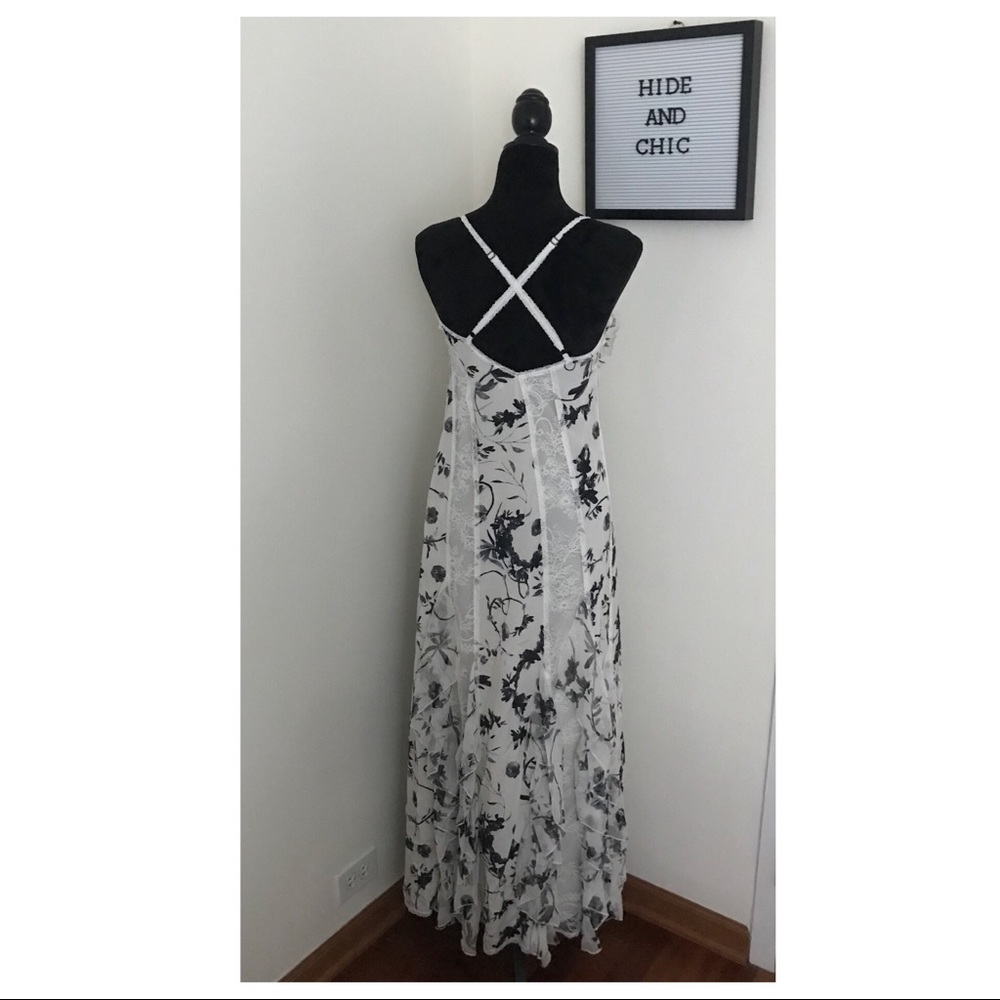 ALICE + OLIVIA RUFFLE MAXI DRESS - Picture 5 of 7